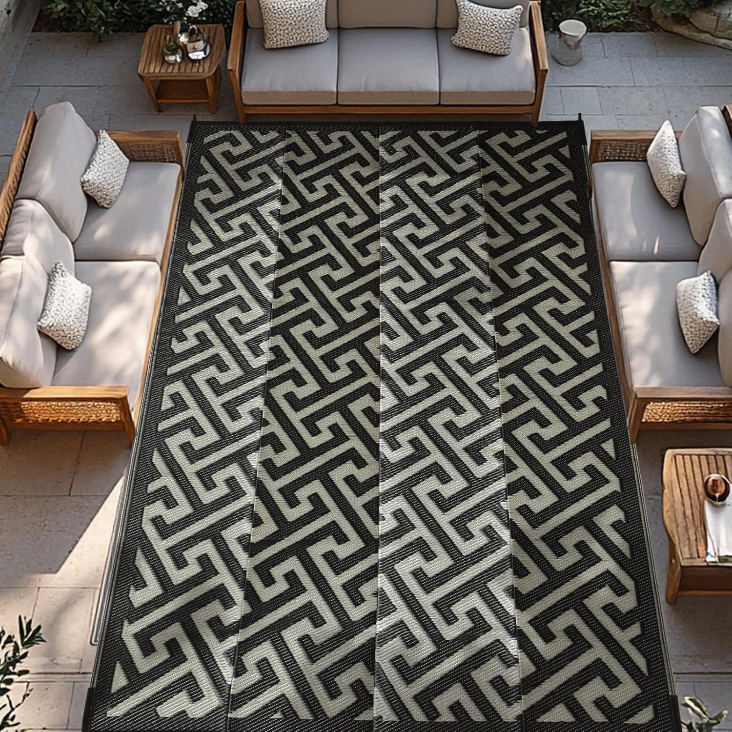 Waterproof Outdoor Rug 9×18 ft, Reversible Plastic Straw Rug, Easy to Clean Patio Rug, Portable Carpet for Patio, RV, Deck, Balcony, Backyard, Picnic, Beach, I-Shaped, Black